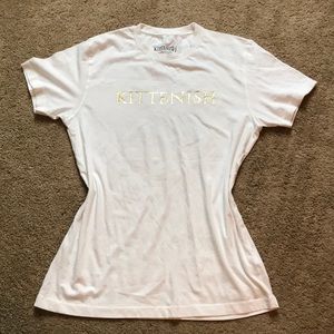 Jessie James decker kittenish tee